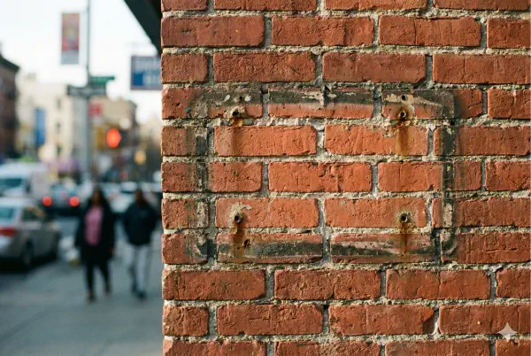 Por que meu concorrente aparece no Google e eu não?